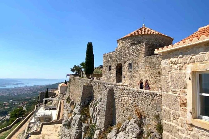 2 Day Pass with Sightseeing Bus - Salona Roman Ruins and Klis Fortress: Timed Views, Real Outside Energy