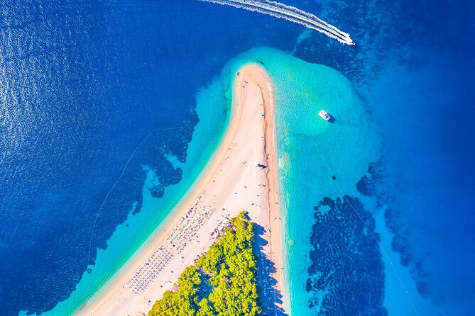 4 Islands Tour from Split to Zlatni Rat, Hvar & Pakleni Islands - Meeting in Split and Getting Ready for the 8:30 am Start