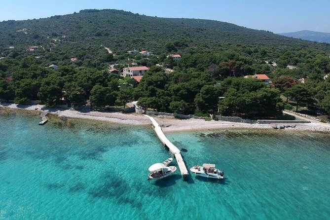 Adriatica Tour ( Blue Lagoon and Solta) from Trogir or Split - What’s included on board, and what you should budget for
