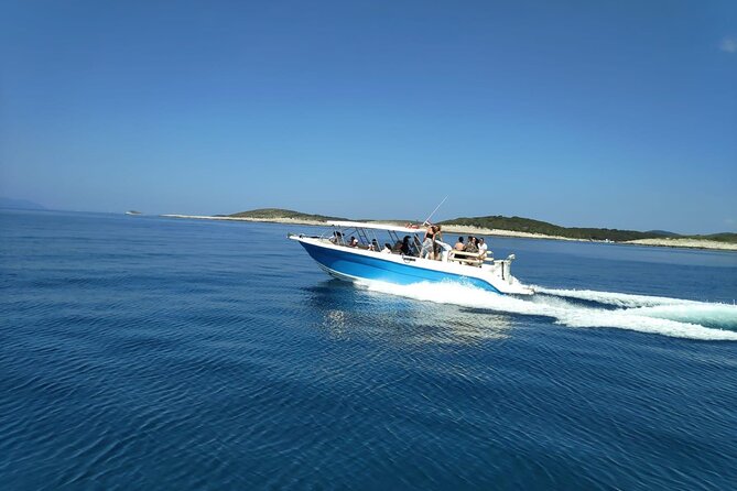 Adventurous Blue and Green Cave group tour - Cave Bisevo: the short stop that’s built for the blue-light moment