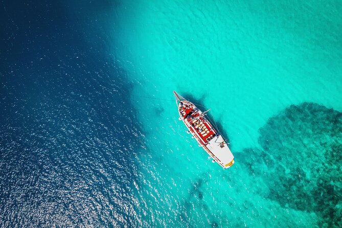 All-Inclusive Blue Lagoon & 3 Island Boat Tour with Food & Drinks - Maslinica on Šolta Island: village time plus an easy first swim