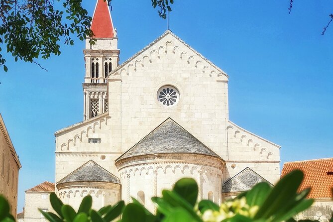 Best of Split & Trogir: Private VIP Tour with Local Guide - Trogir’s Central Square and Loggia: Venetian-style streets, civic pride
