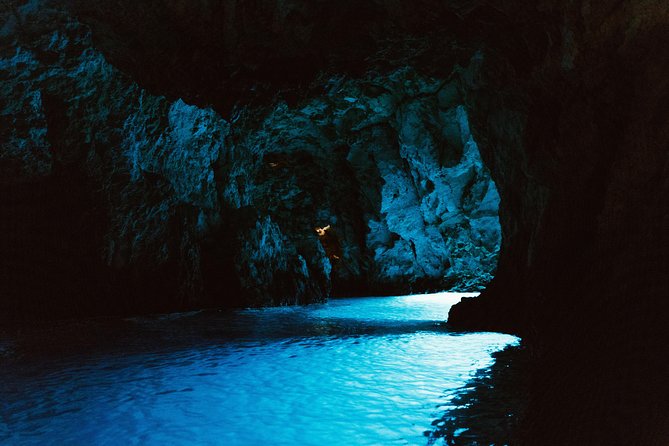 Blue and Green Cave private speed boat tour - Meeting Point and Timing: The 9:30 am Start That Drives the Whole Day