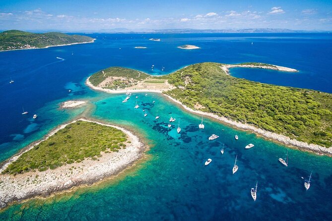 Blue and Green Cave Speedboat Excursion from Hvar Town - Stop 2: Stiniva Cove on Vis, the quick and beautiful swim