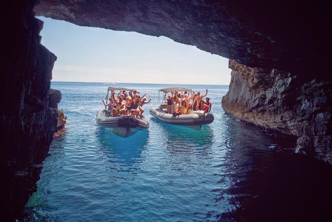 Blue Cave and Hvar Tour from Trogir - Meeting point and the 5-minute rule that catches people off guard