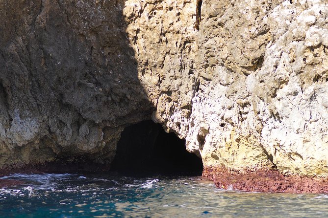 Blue Cave and Pakleni Islands group Tour from Hvar - Stop 3: Stiniva Cove, the beach stop built for real swimming time