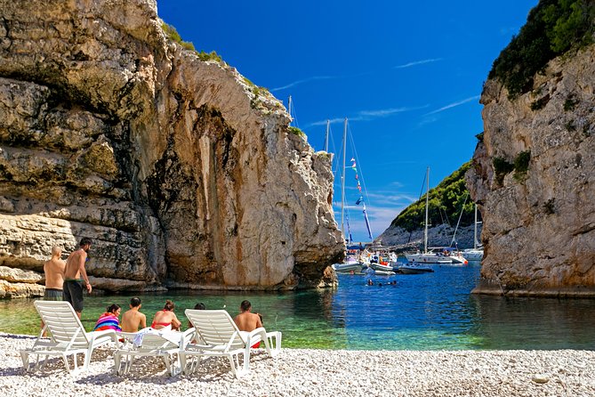 Blue Cave and Pakleni Islands group Tour from Hvar - Stop 5: Vis island break, chosen based on conditions and group vibe