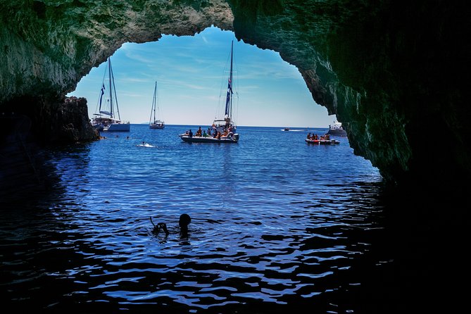 Blue Cave and Pakleni Islands group Tour from Hvar - The HvarBoats speedboat rhythm: timing, flexibility, and why it matters