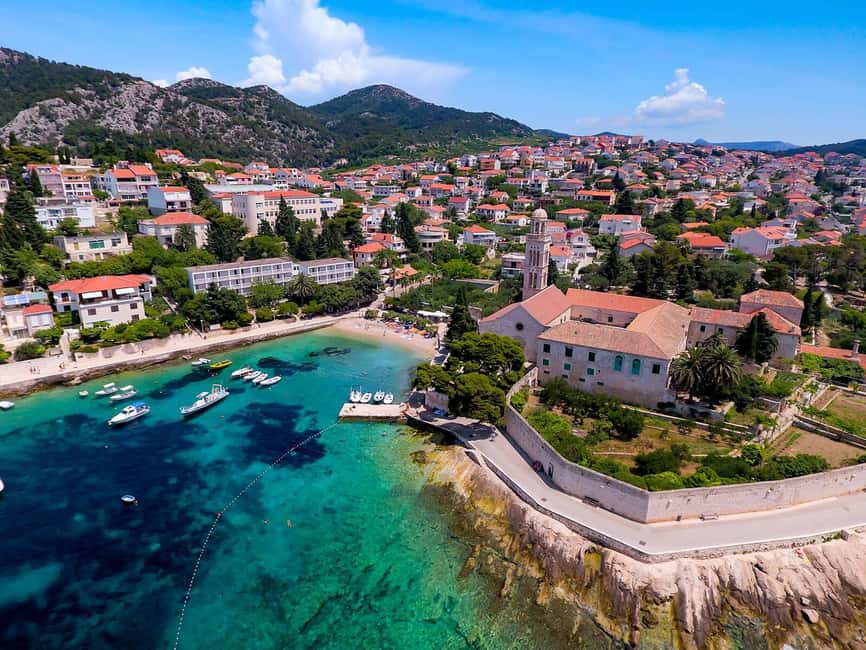 Blue Cave & Island Treasures: Komiža & 5 Gems Boat Tour - Blue Cave: When the Guide Time Matters