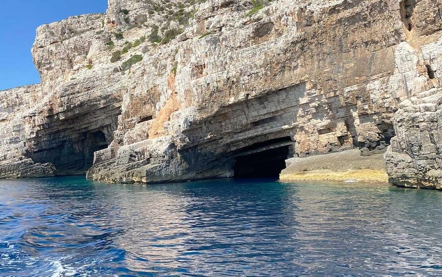 Blue Cave speedboat trip from Trogir - The Boat Leg Toward Hvar: Stiniva Bay and Pakleni Islands Views