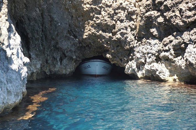 Blue Cave & Vis Island speedboat tour from Hvar - Meeting in Hvar and getting comfortable on an 11-meter speedboat