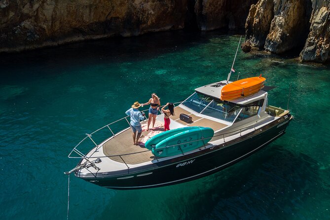 Blue & Green cave tour with yacht from town Hvar - Quick take: what you’ll care about most