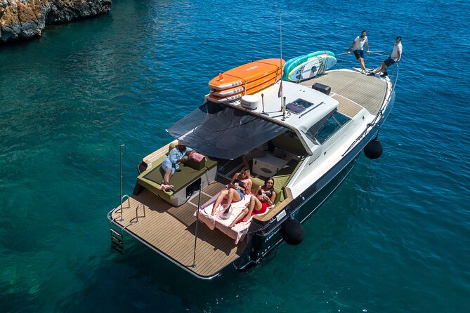 Blue & Green cave tour with yacht from town Hvar - Meeting Point, Timing, and How the Day Flows