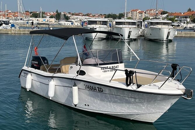 BLUE LAGON & 3 islands full day private speedboat tour - Why a private speedboat day makes sense from Split