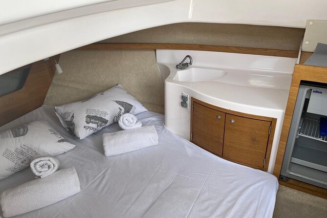 BLUE LAGON & 3 islands full day private speedboat tour - On-board comfort that makes a speedboat day calmer