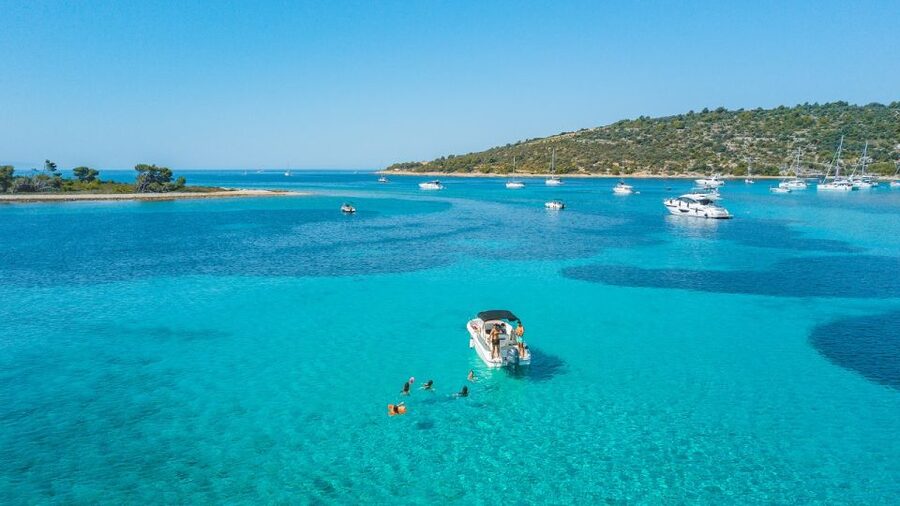 Blue Lagoon and hidden gems of island Šolta - Cruising the Islands: Why the Boat Time Matters