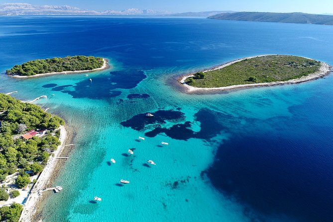 Blue Lagoon & Wine tasting - 3 islands tour - Morning on the Water: The 9:00 am Start and the Trogir View