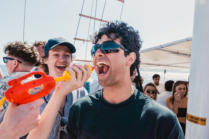 Boat Party Split - Golden Hour Return and the Two-Bar Strategy