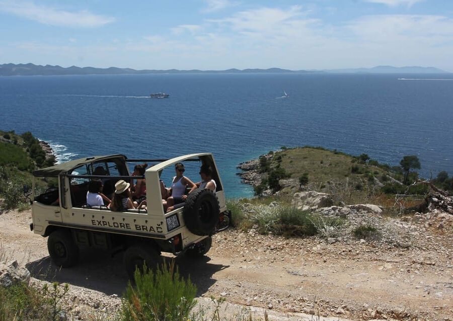 Brač: Island Exploration Tour by Four-Wheel Drive Jeep - Pickup From Split or Your Accommodation, Then the Day Starts Moving