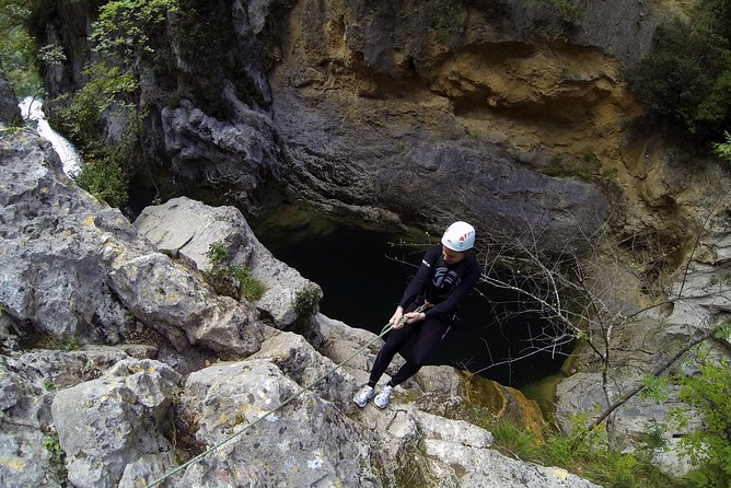 Canyoning advanced on Cetina river from Omiš - Who should book this advanced Cetina canyoning day