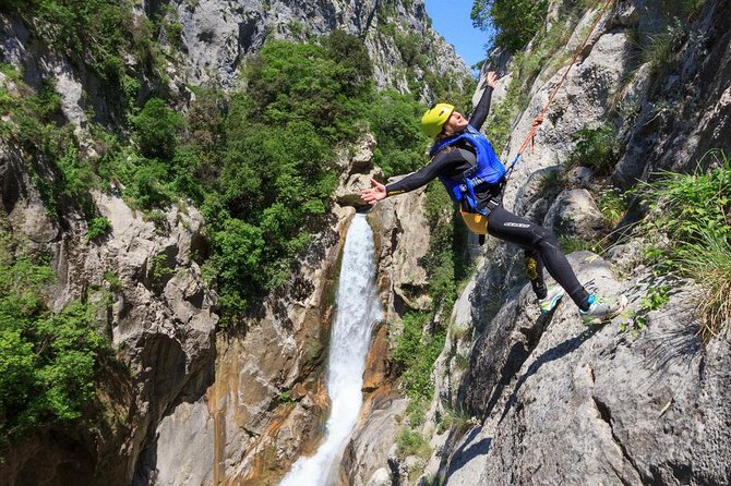 Cetina River Extreme Canyoning Adventure from Split or Zadvarje - Key Things That Make This Canyoning Day Work