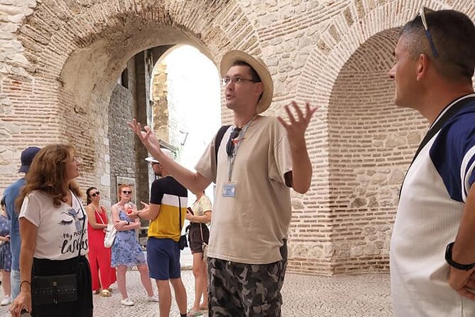 Chill Private Walking Tour of Diocletian's Palace - Triklinij and Papalićeva ulica: Where Daily Life Survives in Fragments