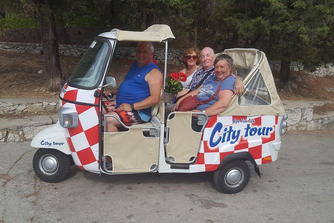 Classic Tuk Tuk City Tour Split - Vila Dalmatia (ex Tito villa): a surprising pivot in the route