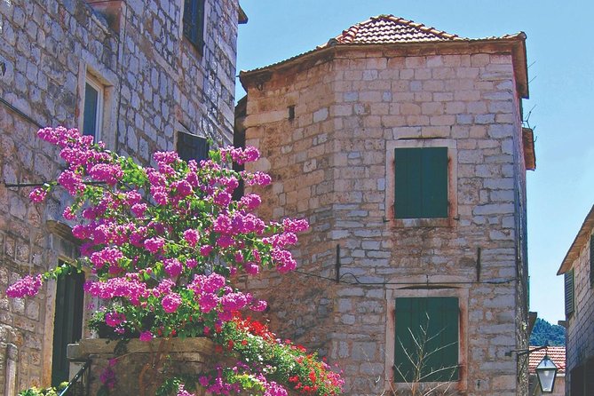 Croatia Island Hopping: Dalmatia from Split (8 days) - Day 4 to Korčula: crossing from Hvar, then stepping into Venetian stone