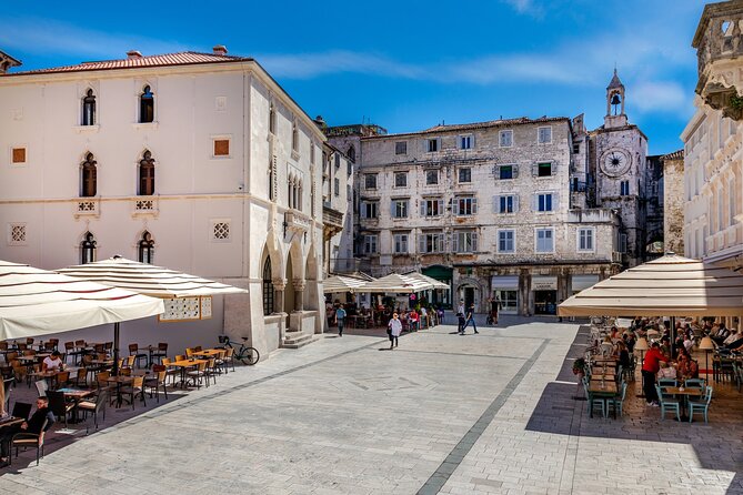 Diocletian's Palace Small Group Tour in Split - Why the guides make or break this tour