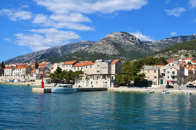Discover Brac Island by Private Boat - Visit Bol and Hidden Bays - Stop 4, Pučisca: Dalmatian island life through stonemasonry