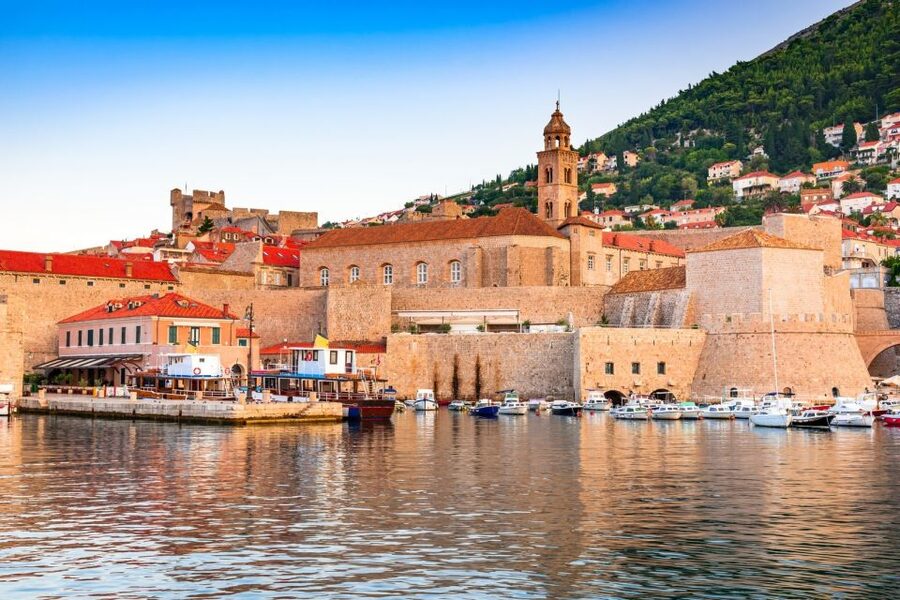Dubrovnik Day Tour from Split or Trogir - Sponza Palace and St Blaise Cathedral: The Big Anchors of the Old Town