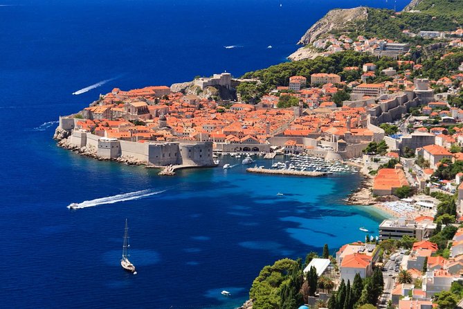 Dubrovnik Discovery Day Trip from Split or Trogir - Entering Dubrovnik’s Old Town: Pile Gate and the big landmarks