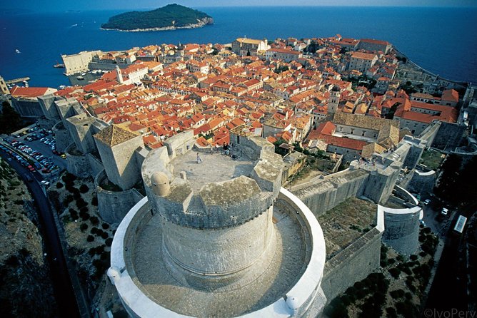 Dubrovnik Private Day Trip from Split - Old Town Dubrovnik with a guided walk: Stradun, walls, and the big landmarks