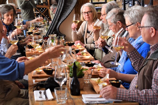 Educational wine tasting in Split - Group Size, Timing, and Why the Hour Works