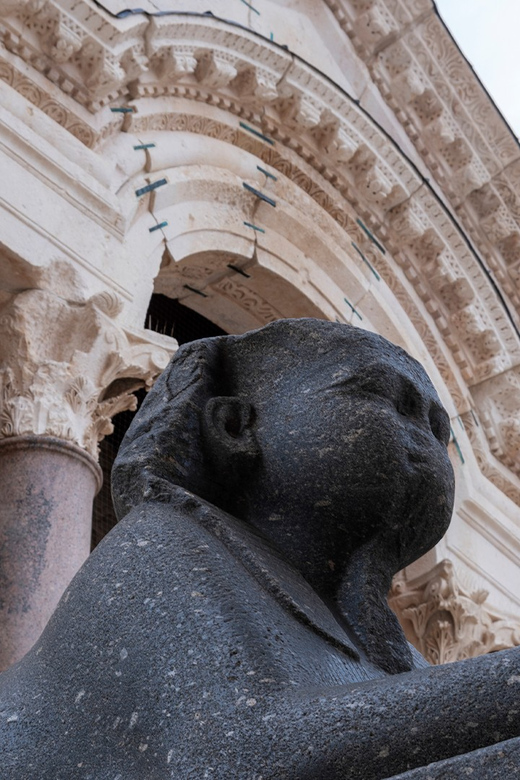 Essential Diocletian's Palace Tour for First-Time Visitors - Start Smart at Gregory of Nin and the Golden Gate