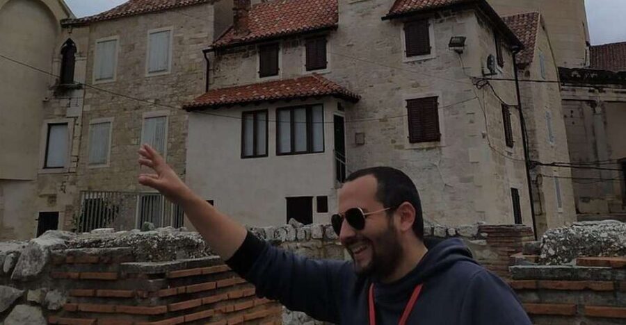 Experience Split History Walking Tour With Local Historian - Fruit Square and People’s Square: Medieval Split in Two Beatings