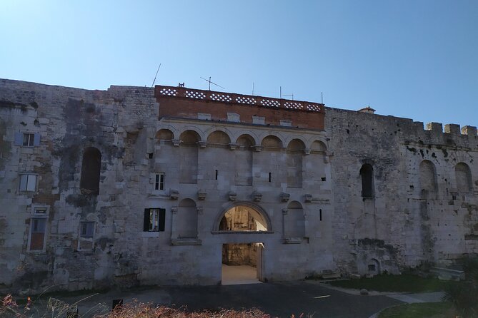 Experience Split With Local Professional Historian - Private - Quick reasons this tour works well
