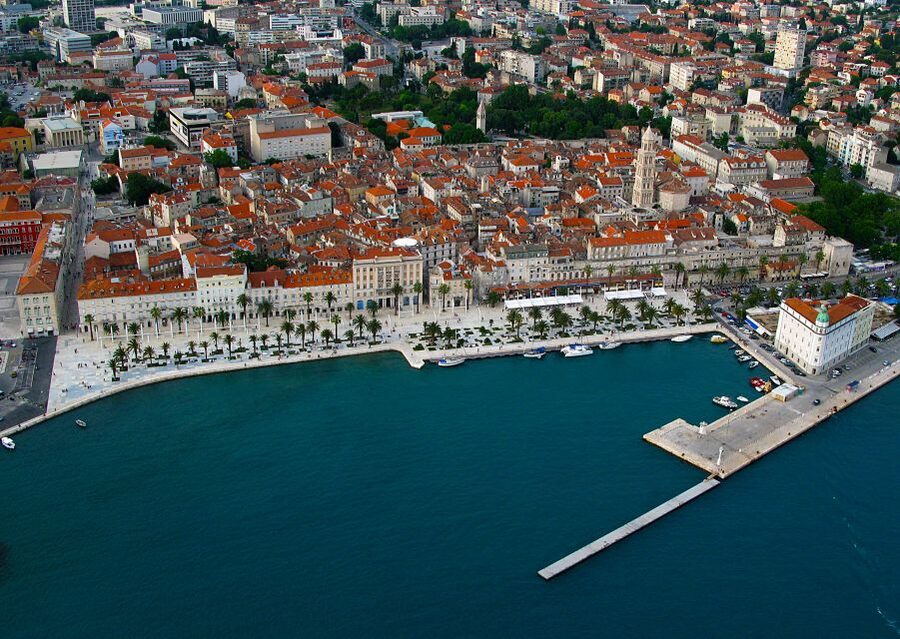 From Brač: Panoramic Flight over Brač, Hvar, Šolta, & Split - Why this 1-hour panoramic route beats a typical day on the ground
