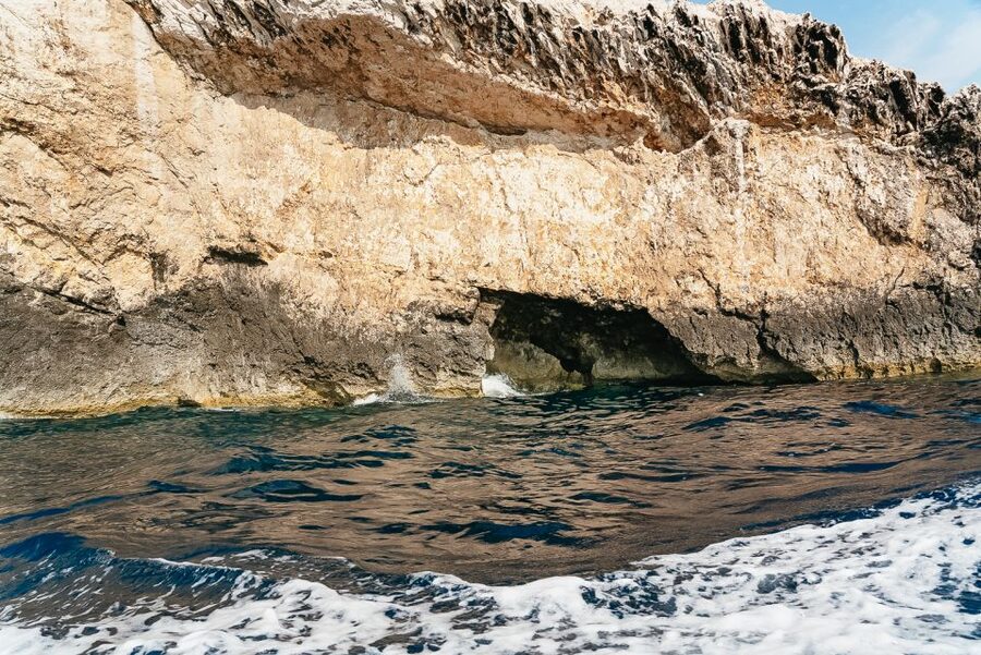 From Hvar: Vis Island and Blue Cave Speedboat Tour - Green Cave on Ravnik: a short stop with a big color effect