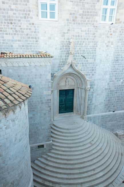 From Makarska: Day Trip to Dubrovnik - Climb the Walls or Keep It Ground Level: Choose Your Comfort