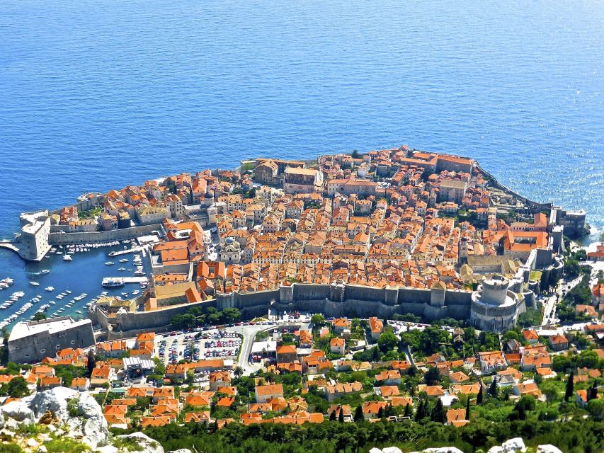 From Makarska: Full-Day Dubrovnik Tour - Old Town Dubrovnik: Where the Guide Helps You Read the City