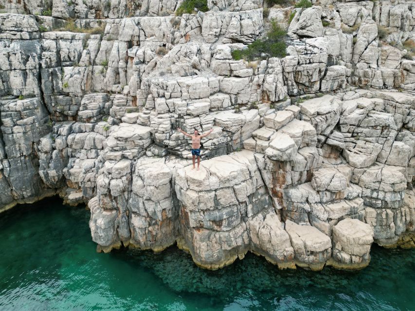 From Makarska: Hidden Gems of Hvar Island's North Shore - The skipper and how the day runs in real life