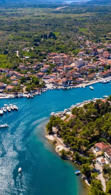 From Makarska:Hvar and Brač Island : Day Tour with speedboat - Dolphins Are a Bonus, Not a Schedule Item