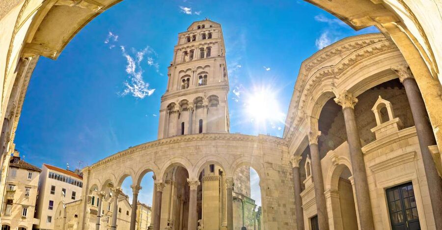 From Makarska Riviera: Full-Day Split & Trogir Tour - Guides and pacing: why the right commentary matters