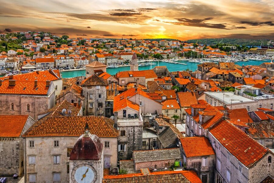 From Makarska Riviera: Full-Day Split & Trogir Tour - Pickup and the ride to Split: plan for a travel day rhythm