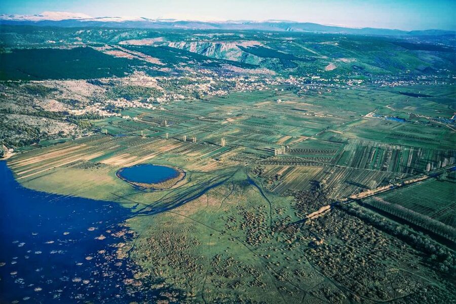 From Sinj: Flight Over Imotski, Trilj, Omiš, and Split - Toward Split’s Suburbs, Then a Klis Fortress Turn