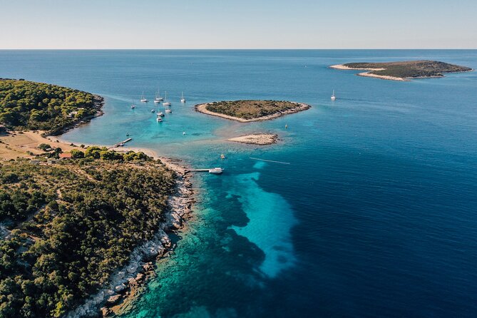 From Split: Blue cave & 5 Islands tour - A full day by speedboat from Split, starting at 7:30