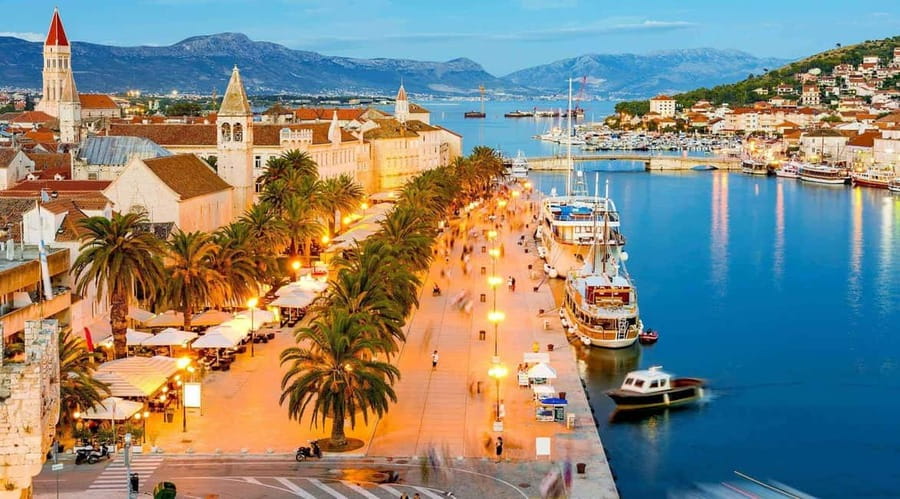 From Split: Blue Lagoon and 3 Island Boat Tour - How the 5-hour route works from Split