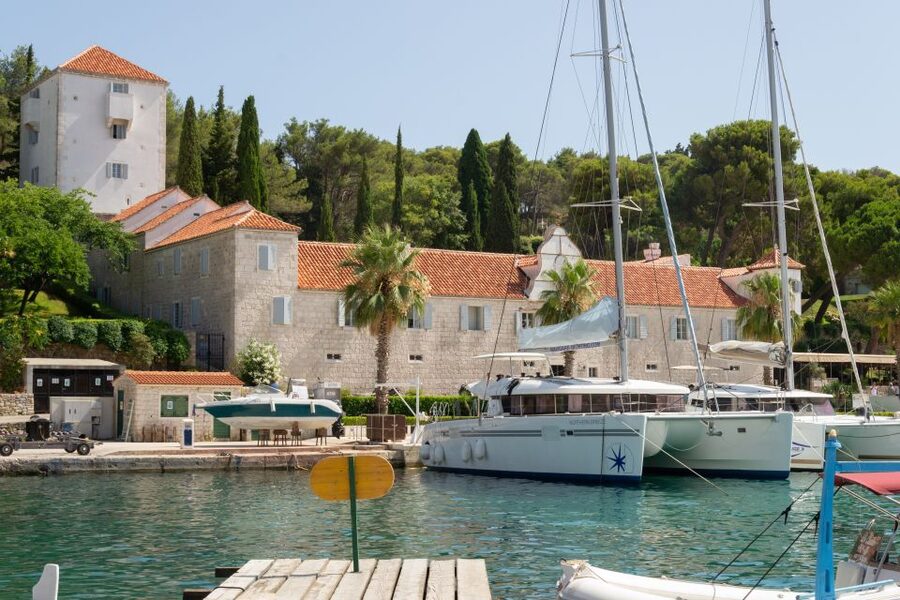 From Split: Blue Lagoon, Šolta, and Trogir Speedboat Tour - Who This Tour Suits Best (And Who Might Be Happier Elsewhere)