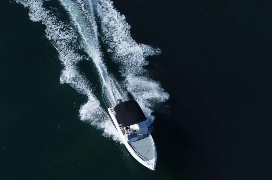 From Split: Private Blue Lagoon and 3 Islands Tour - The boat and crew: what private really buys you